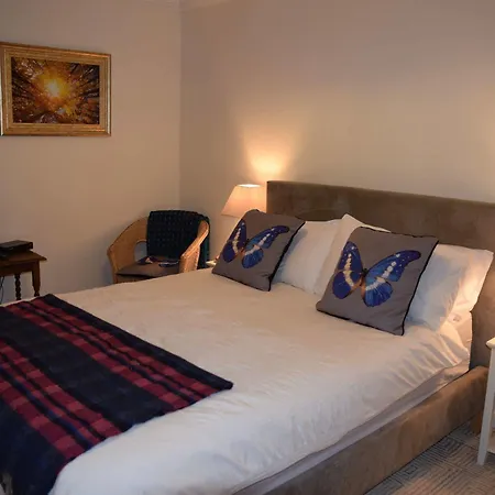Holly House Settle